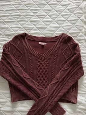 Aeropostale cropped sweater. Some minor pilling from the knit material